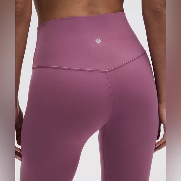 Lululemon Athletica Wonder Under High Rise Leggings Size 2 — Excellent Condition - Picture 7 of 10